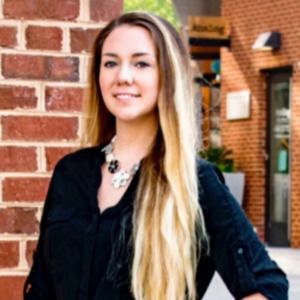 Meet your Posher, Kelly